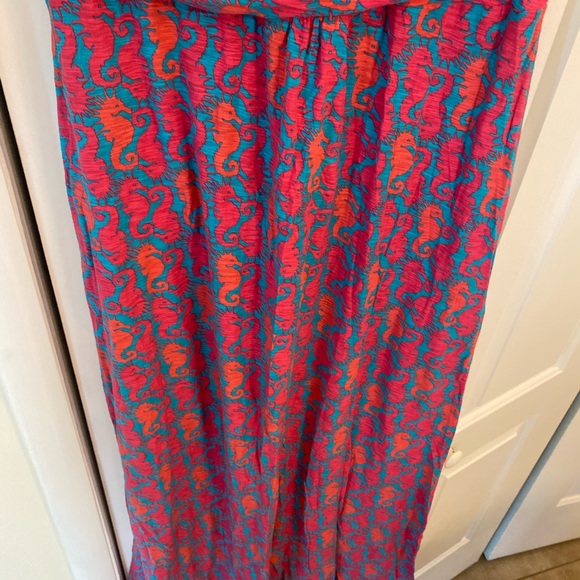 Lilly Pulitzer maxi dress in seahorse! Cutest print ever! Large - Picture 4 of 5